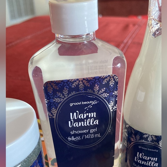 🆕Bath & Body Gift Set: Scent Warm Vanilla- 7 items in set - Picture 4 of 7